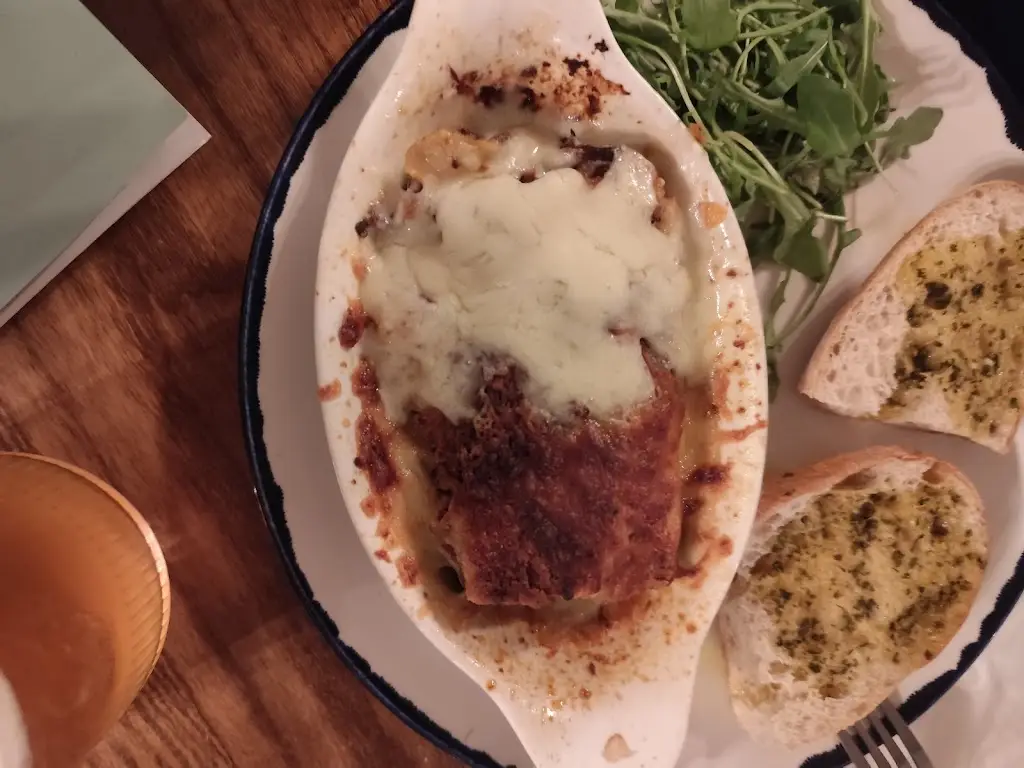 KY Embleton_Fox & Pheasant_Stoke Poges_review