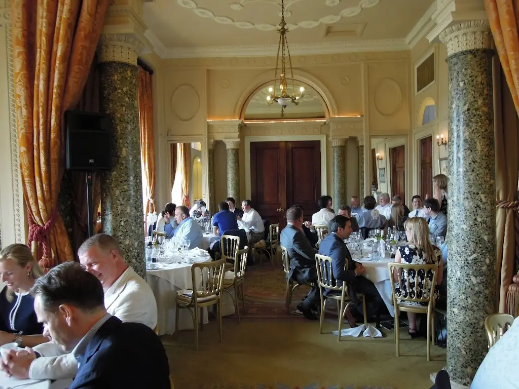 Humphry’s_Stoke Poges_slider_image_1