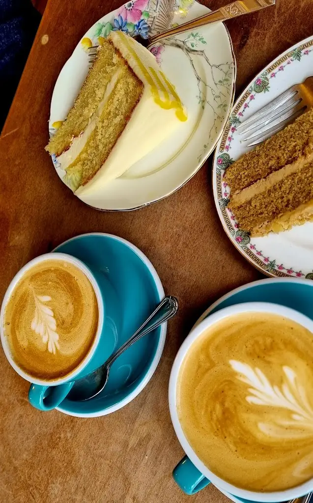 AdL_Frank's Corner Cafe_Stoke-sub-Hamdon_review