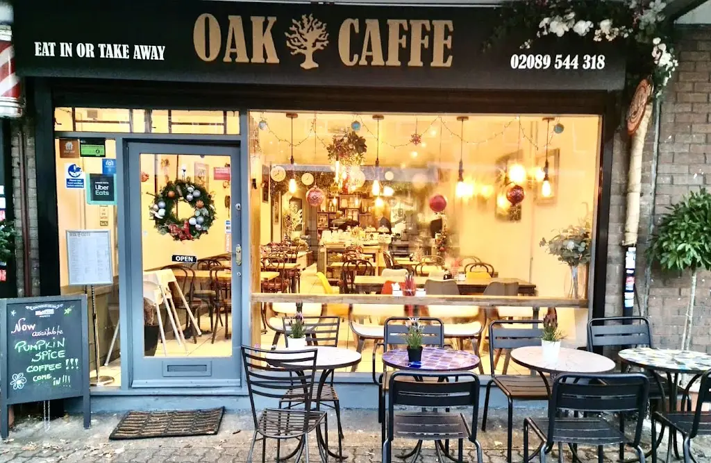 Oak Caffe restaurant à Stanmore