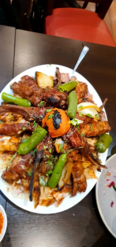 Dhamie Sonde_Diaar_Stanmore_reseña