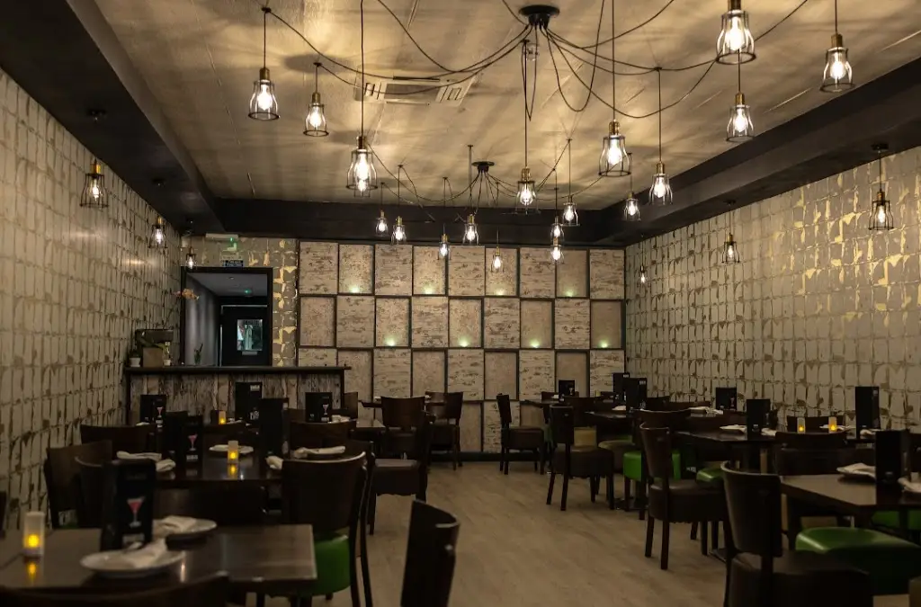 Bnova Indian Restaurant and Bar_Stanmore_slider_image_3