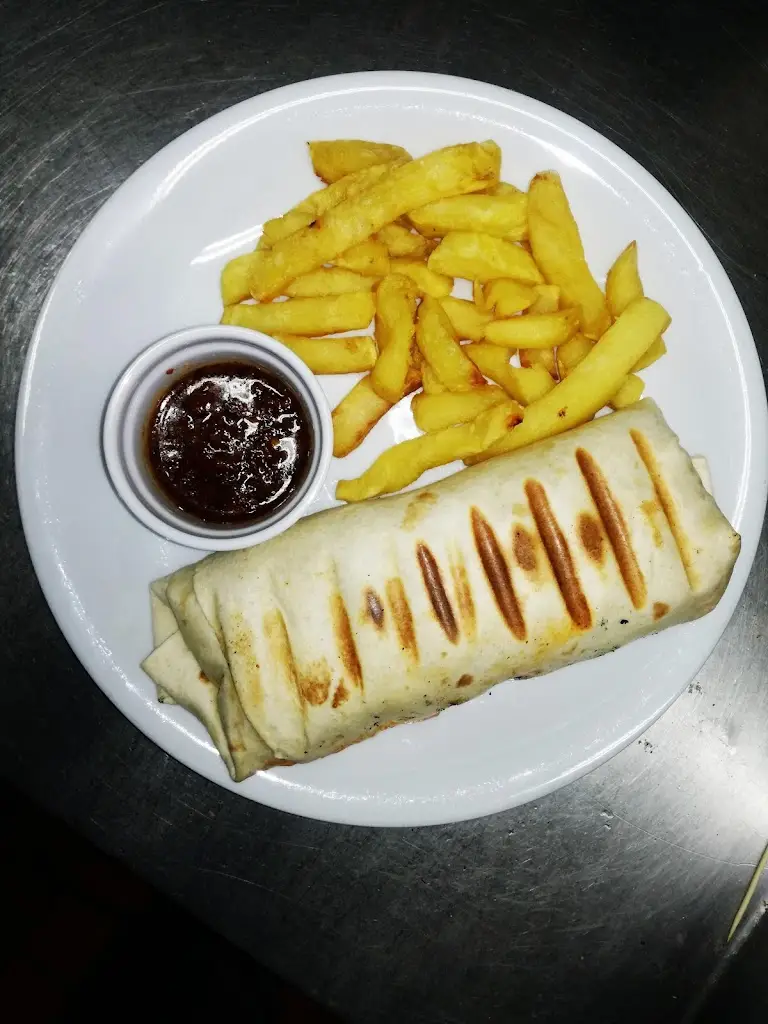 Menu_QQ Grill, Restaurant & Lounge_Becontree_image_8