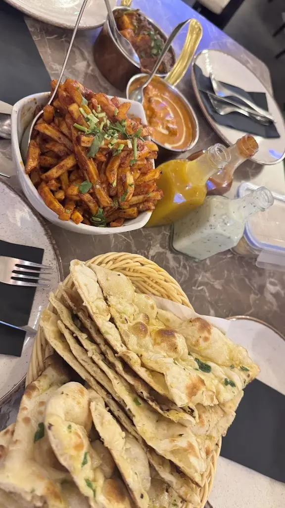 Isha Amin_The Cardamom Club_Stanmore_review