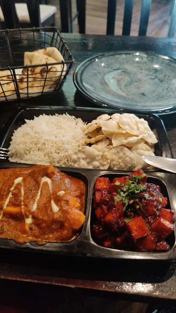 Slaheoldine Thomas _Spice Rack Lounge_Stanmore_review