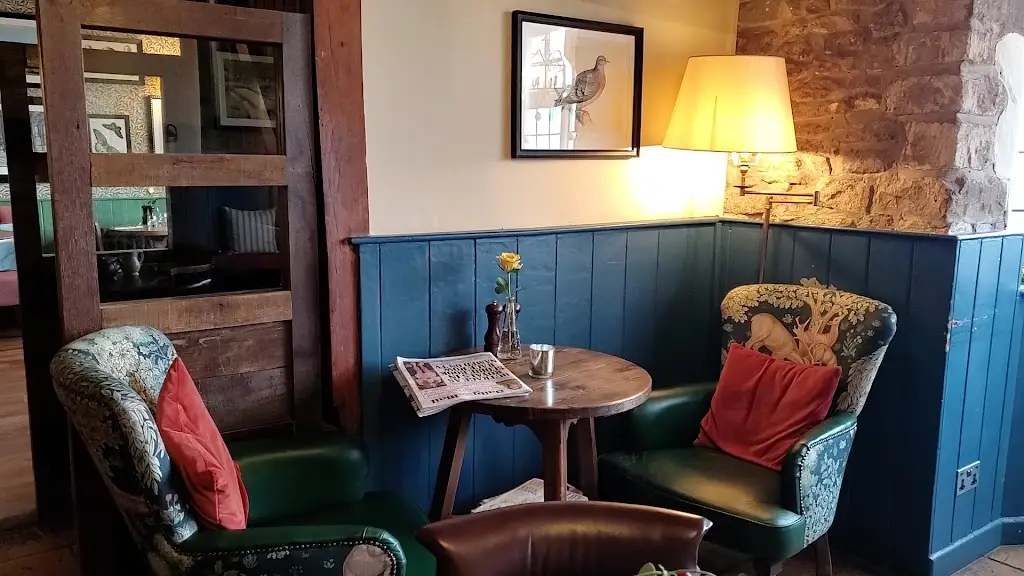 The Bell (Hotel)_Stow on the Wold_slider_image_2