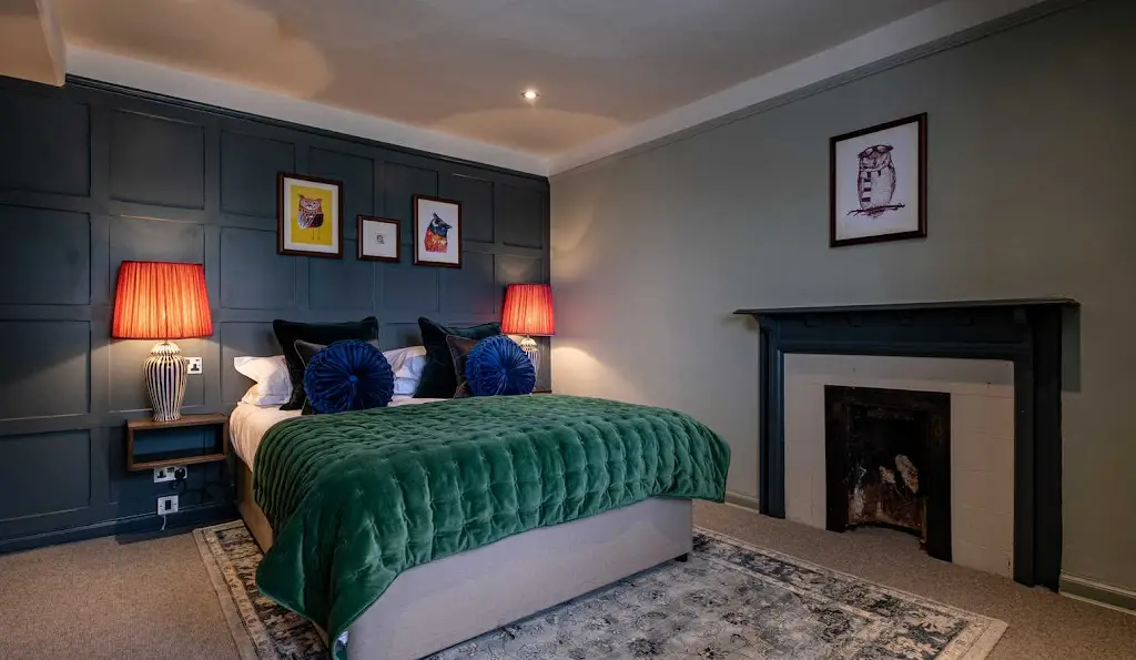 The Bell (Hotel)_Stow on the Wold_slider_image_3