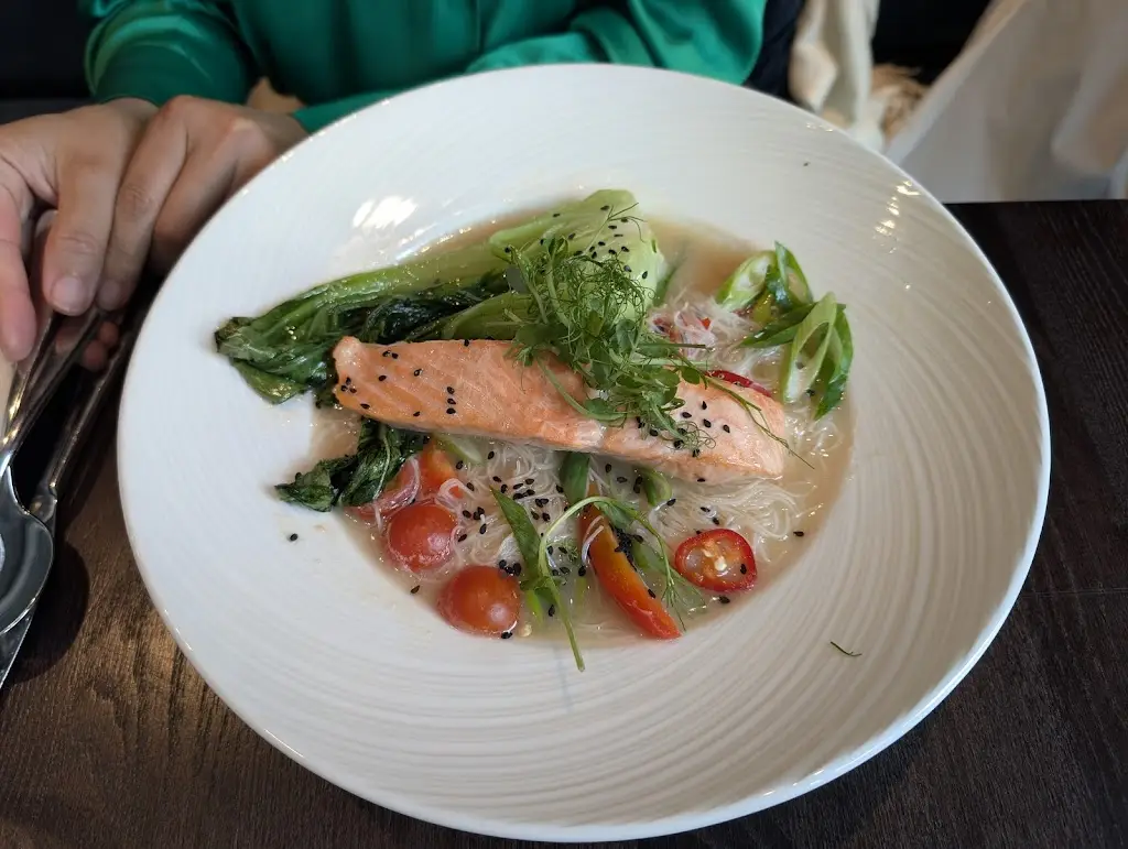 Michael Dickinson_Aston’s at Wycliffe Park_Stokenchurch_review