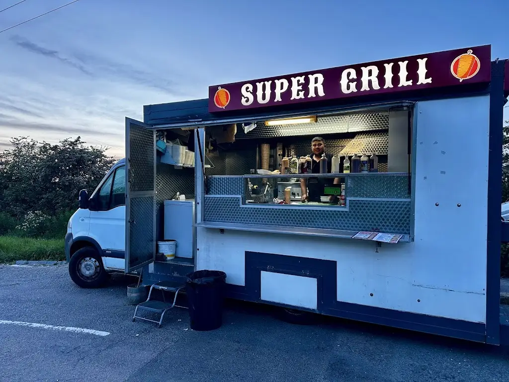 Super Grill Stokenchurch restaurant in Stokenchurch