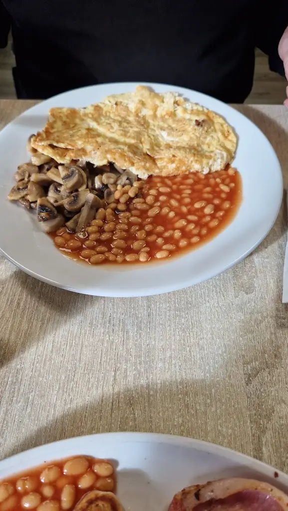 Menu_Chris's Cafe_Stokenchurch_image_5