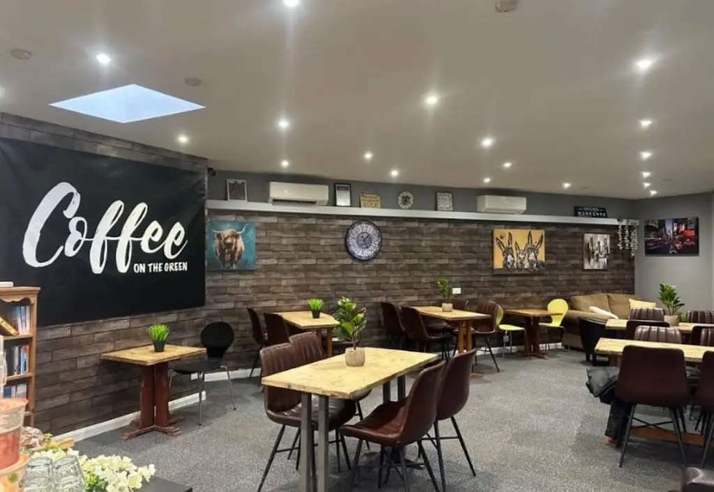 Coffee On The Green restaurant in Stokenchurch