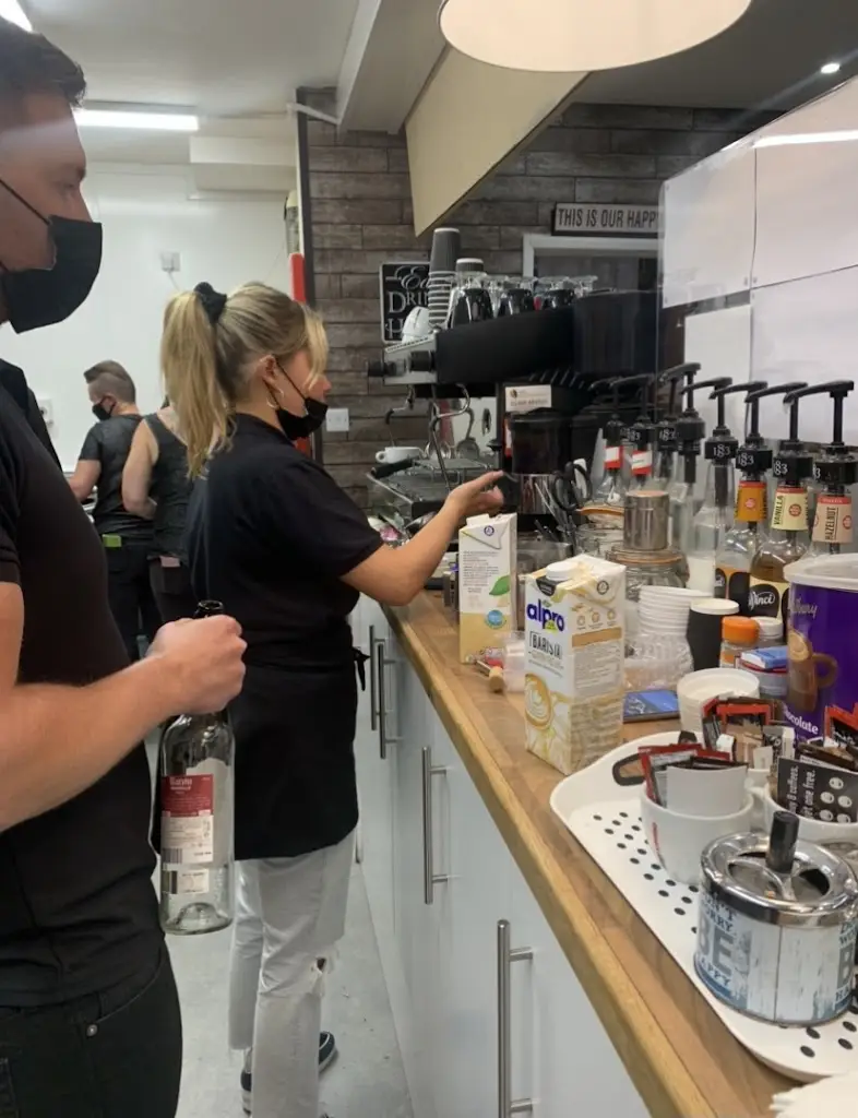 Coffee On The Green_Stokenchurch_slider_image_3