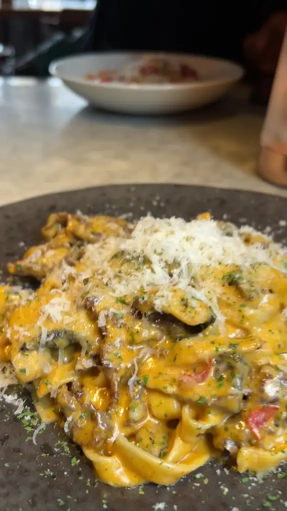 Farrah Rahman_Ponti's Italian Kitchen_Stocksbridge_review