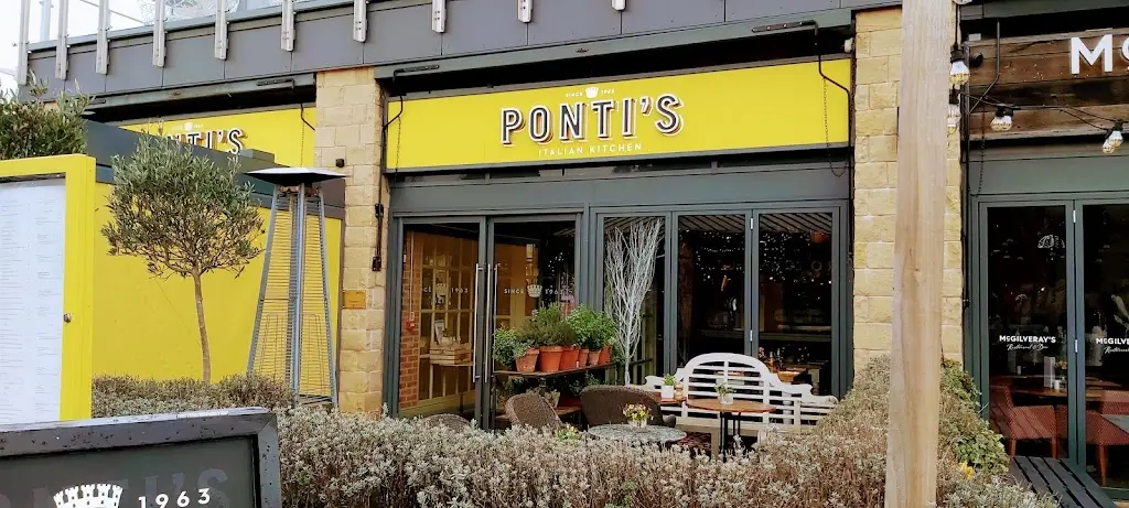 Ponti's Italian Kitchen_Stocksbridge_slider_image_1