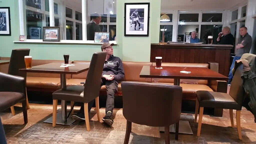 The Pen Nook_Stocksbridge_slider_image_1