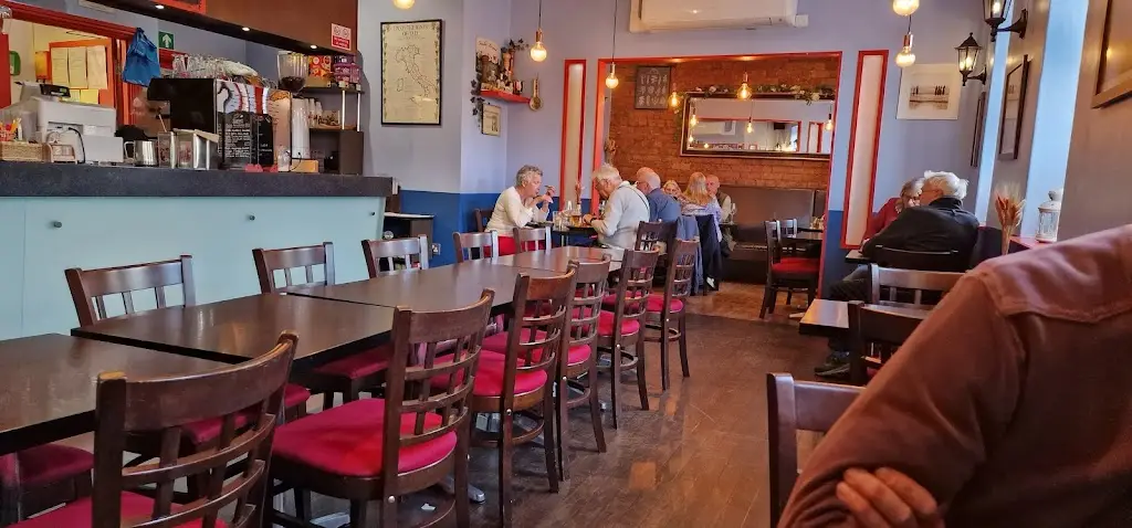 Michael Gillham_Di Sopra_Alnwick_review