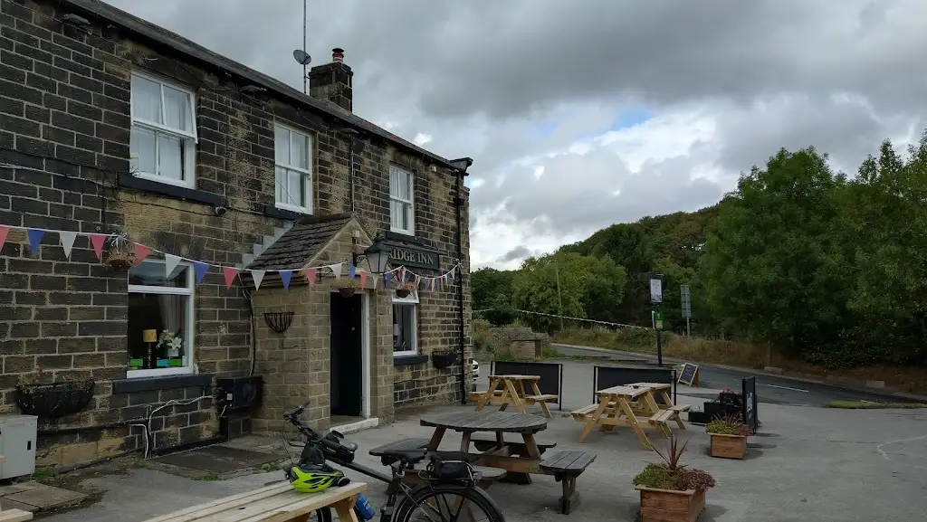Graddy 61_The Bridge Inn_Stocksbridge_review