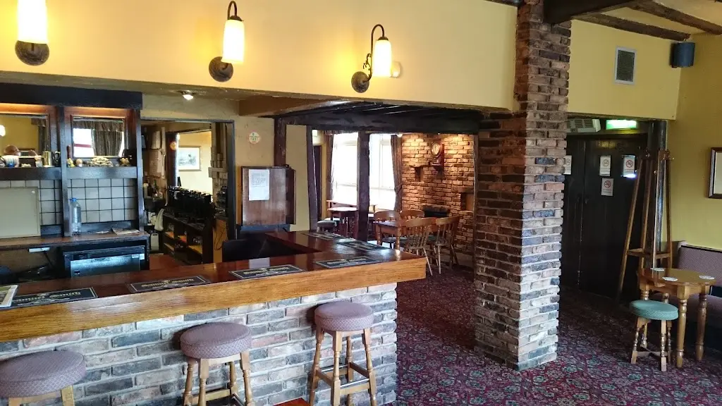 The red grouse_Stocksbridge_slider_image_2