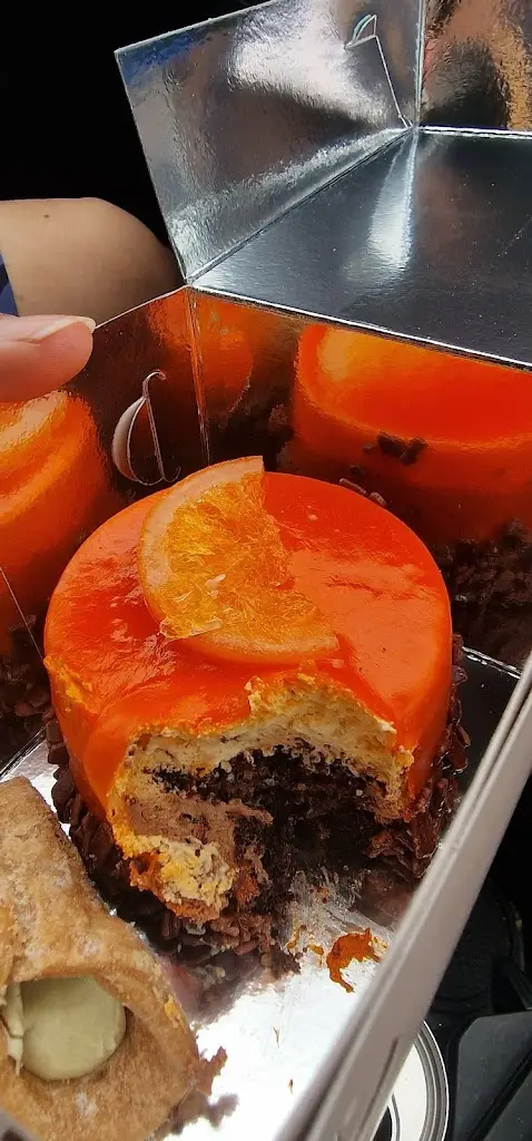 Andy Singh_Bridge Bakery Fox Valley_Stocksbridge_review