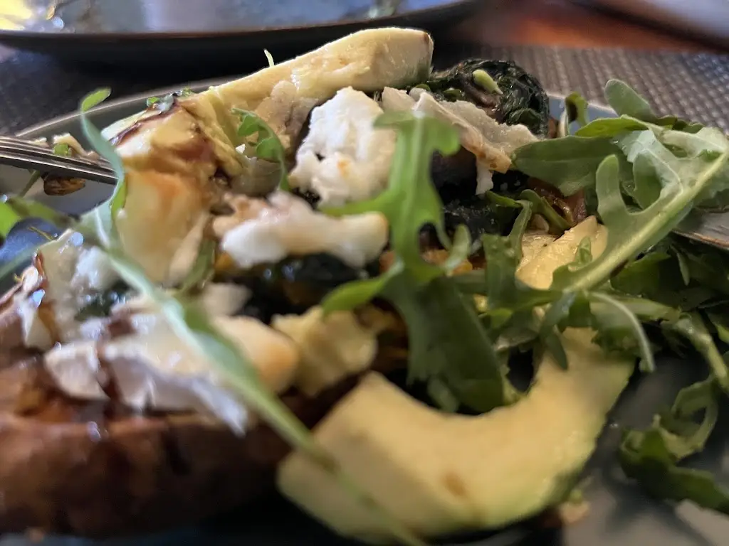 Cal C_The Horse and Groom_Stratfield Mortimer_reseña