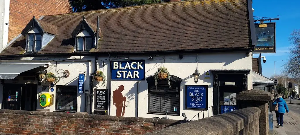 The Black Star_Stourport-on-Severn_slider_image_1