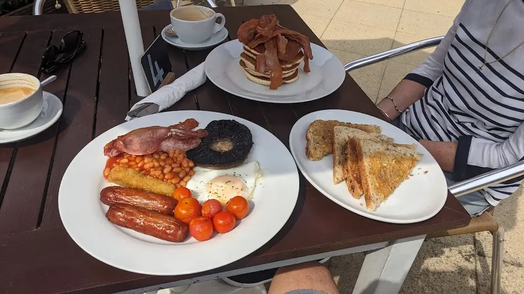 Menu_The Windlass Café_Stourport-on-Severn_image_6