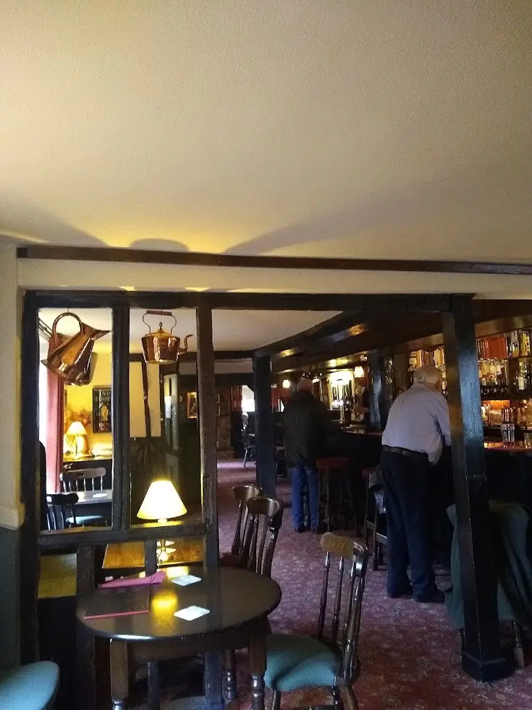 White Hart_Stradbroke_slider_image_3