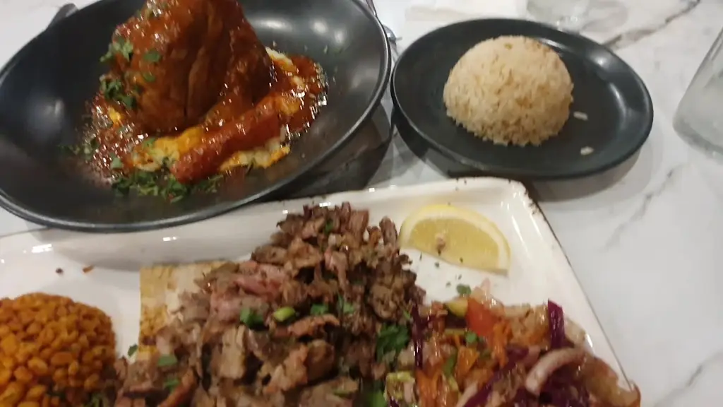 BEYBABA TURKISH RESTAURANT_Strood_slider_image_2