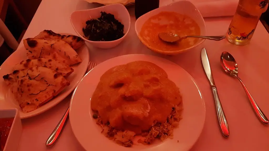 Manisha_Strood_slider_image_3