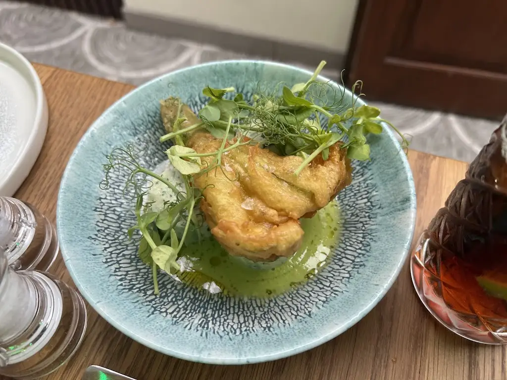 John Tucker_The Gosling_Surrey_recensione