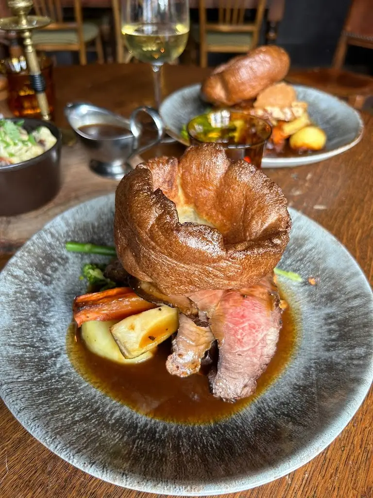 The Wellesley Arms_Sutton Benger_slider_image_3