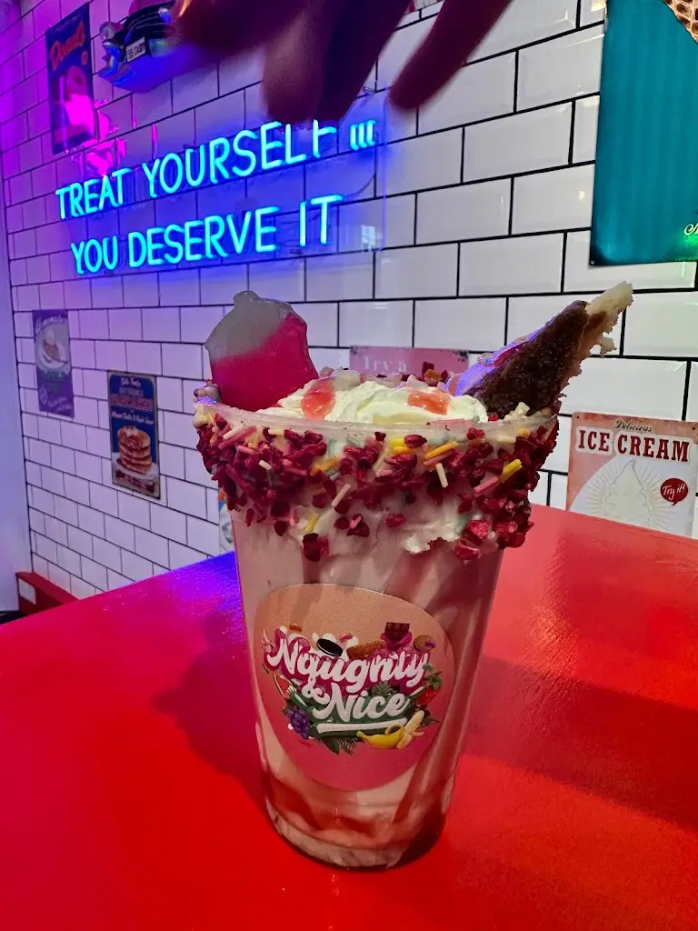 Menü_Naughty & Nice Beaconsfield_Beaconsfield_Bild_8