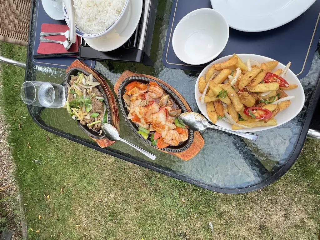 Hana_Golden Willow_Storrington_review