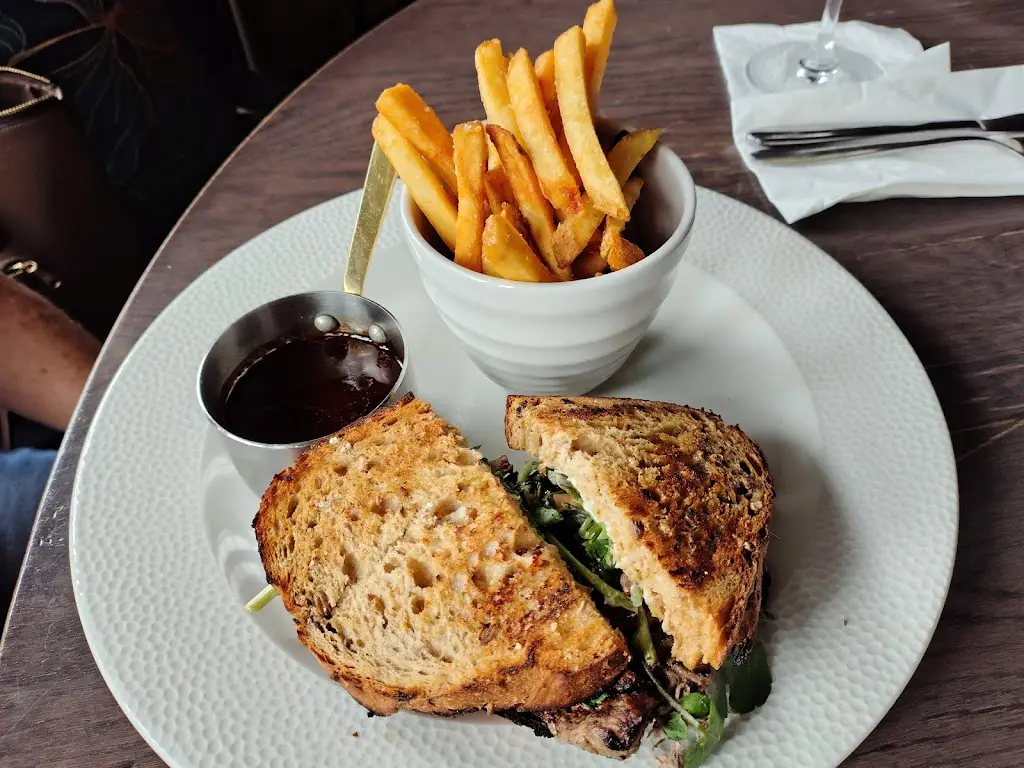 dave p_Royal Saracens Head_Beaconsfield_review