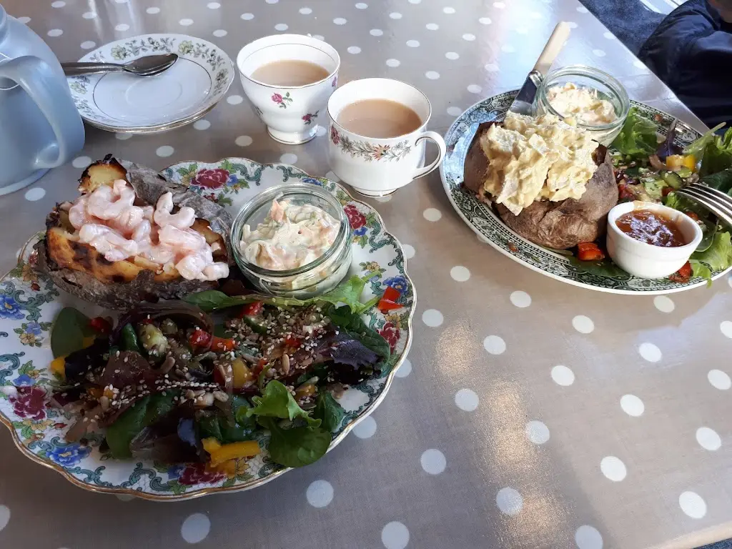 Vintage Rose Tea Room_Storrington_slider_image_2