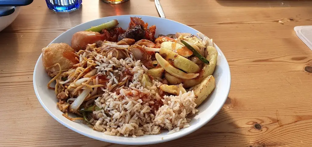 Golden Panda_Storrington_slider_image_1