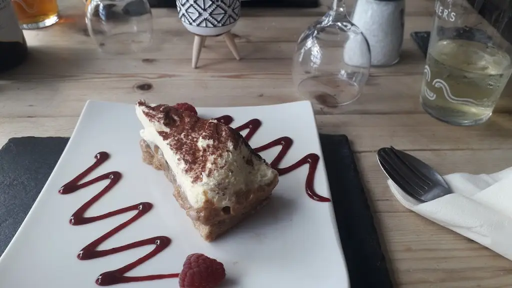 Menu_The White Horse_Storrington_image_5