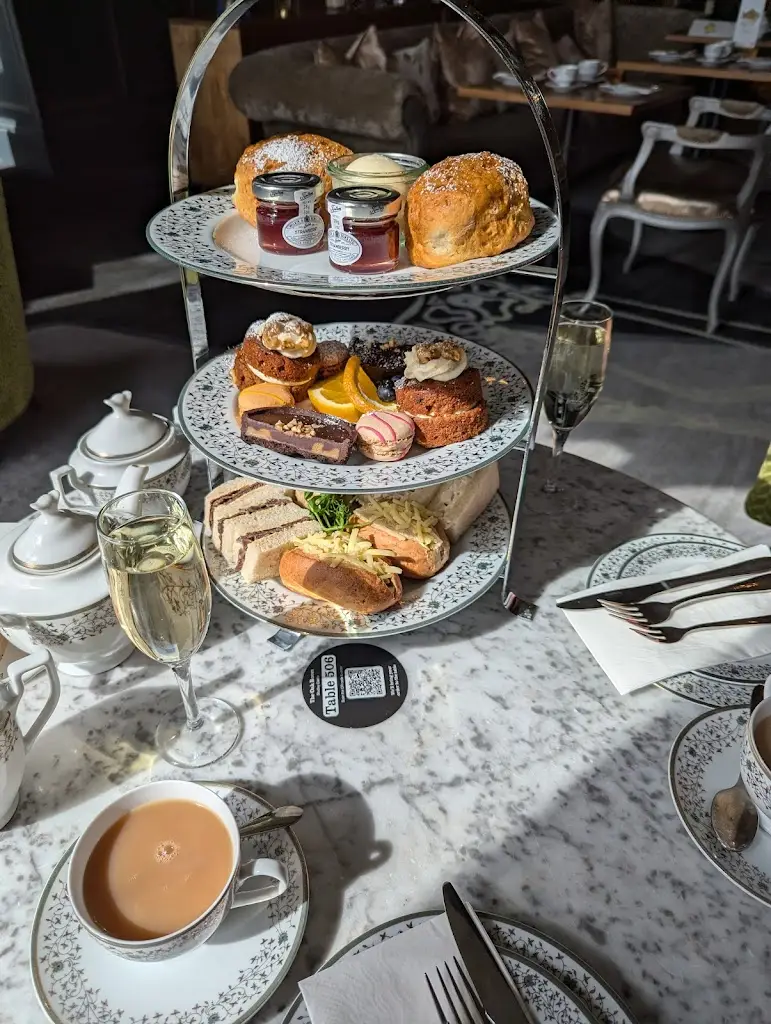 Studley castle_Studley_slider_image_2