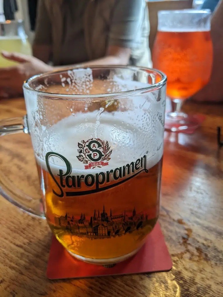 Menu_The Little Lark_Studley_image_7