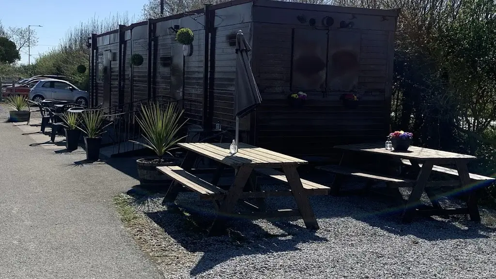 Karen's korner_Studley_slider_image_1