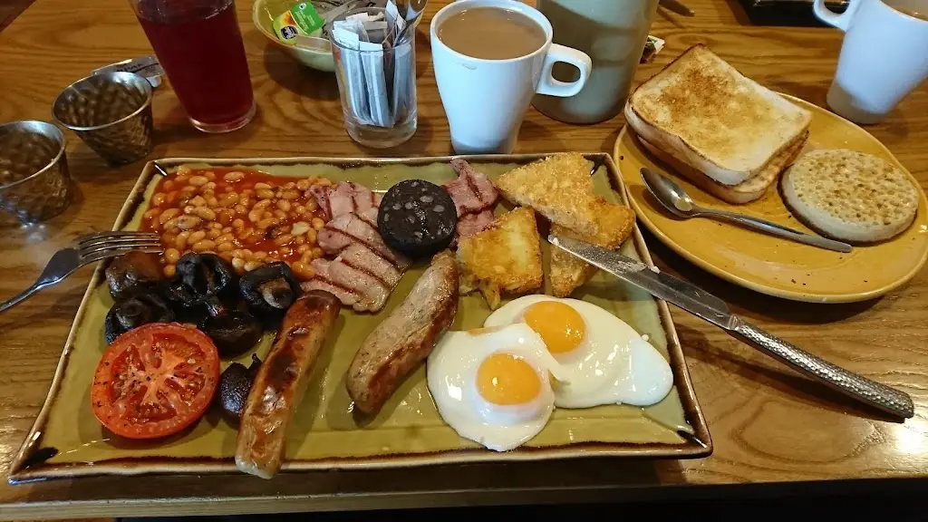 Menu_Harvester Dog Redditch_Studley_image_6