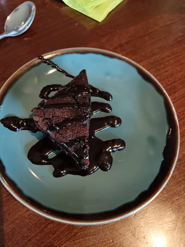 Menu_Harvester Dog Redditch_Studley_image_8