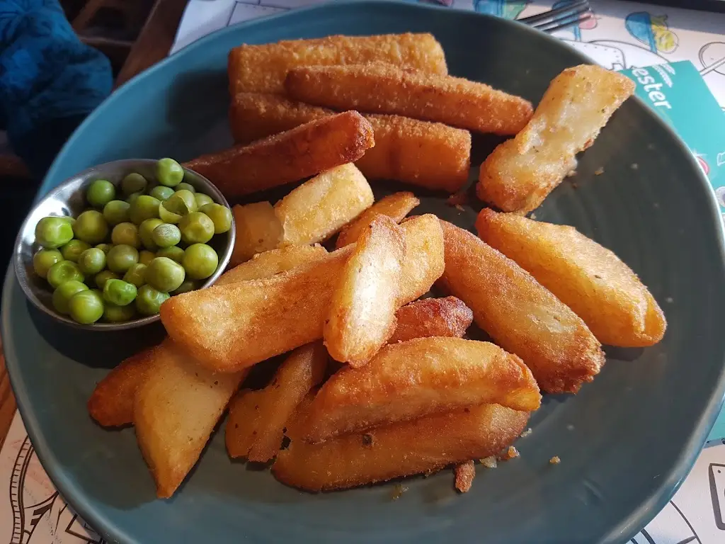 Menu_Harvester Dog Redditch_Studley_image_9