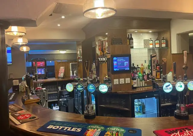 The Swan Studley_Studley_slider_image_2