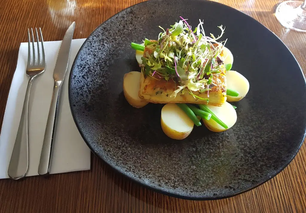 Menu_Dovecote Inn_Sutton on Trent_immagine_9