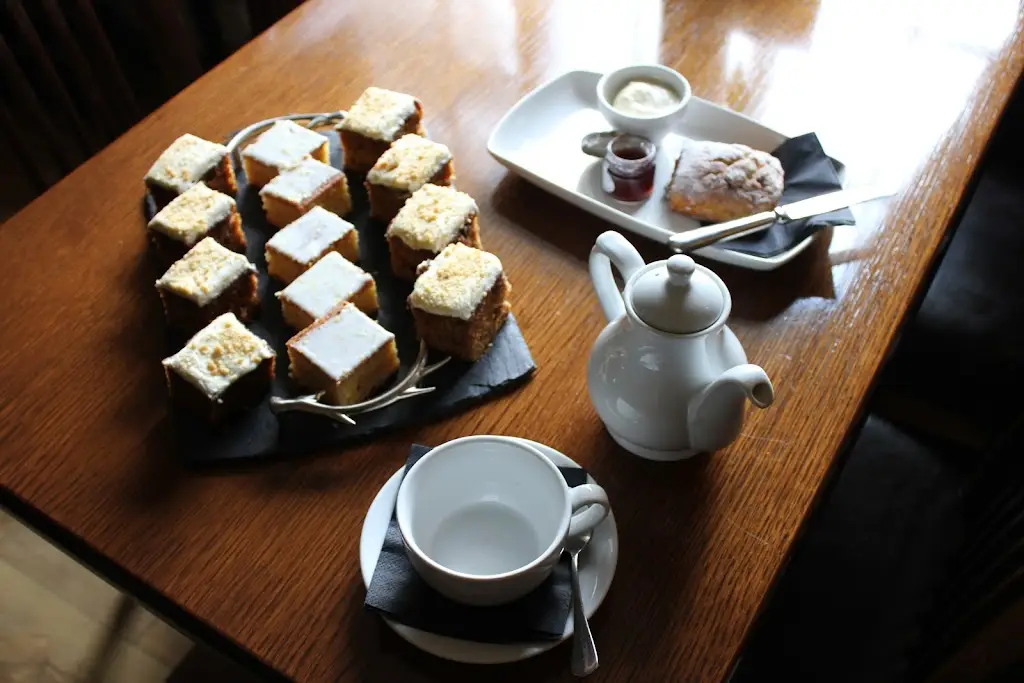 Dovecote Inn_Sutton on Trent_slider_image_2