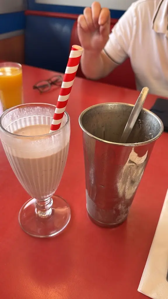 HooverLux Restorations_OK Diner_Sutton on Trent_review