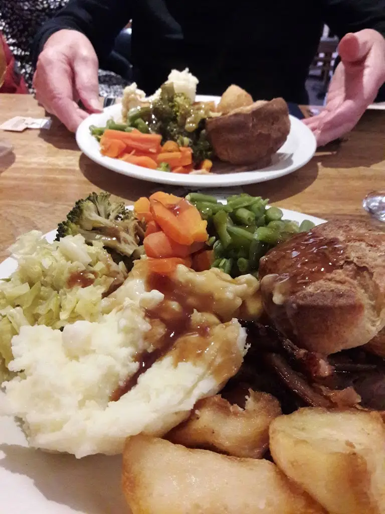 Menu_The Black Bull Inn, Kirton_Sutterton_image_4