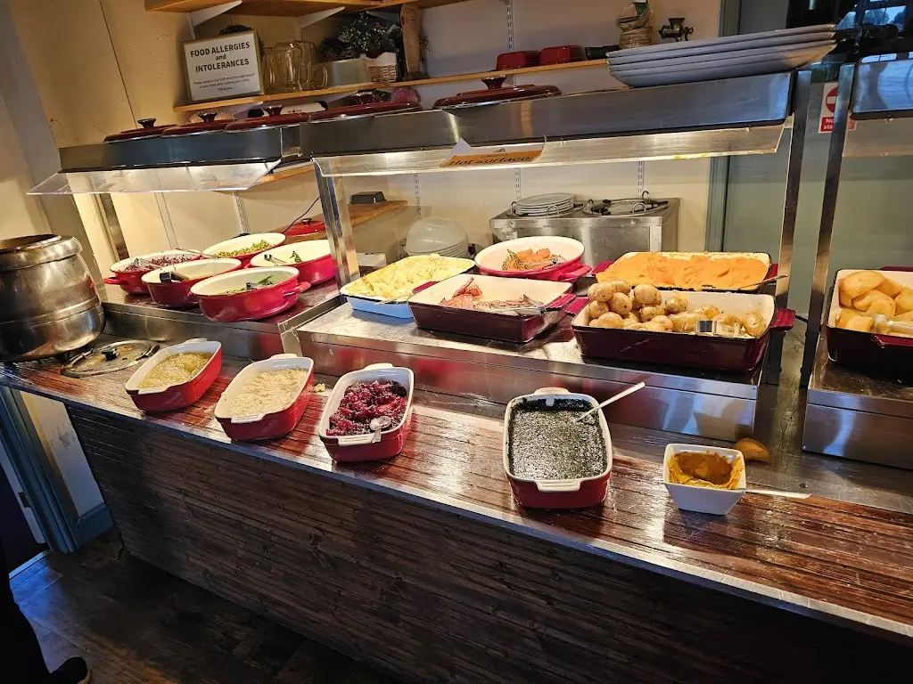 Gail Daniels_The Four Crossroads Inn, Boston, UK_Sutterton_review