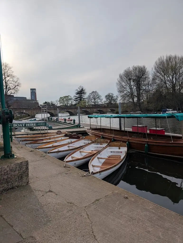 Miles Hebden_The Boat House_Stratford-upon-Avon_review